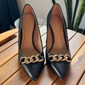 Elegant Black Chain Detail Women's Stilettos